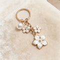 Pearl Flower Pendant Keychain